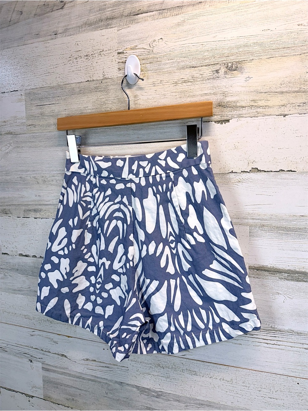 Anthropologie OhSevenDays Poche High Rise Linen Blend Printed Shorts Medium - Picture 8 of 14